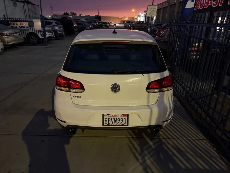 2011 Volkswagen GTI Mk6 - Image 6 of 18