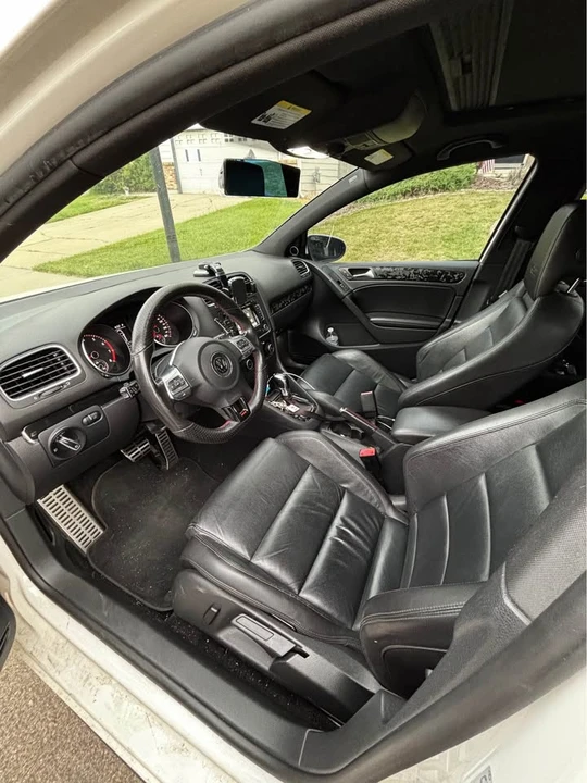 2011 Volkswagen GTI Mk6 - Image 10 of 15
