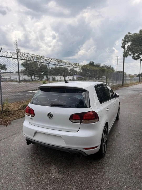 2011 Volkswagen GTI Mk6 - Image 5 of 16