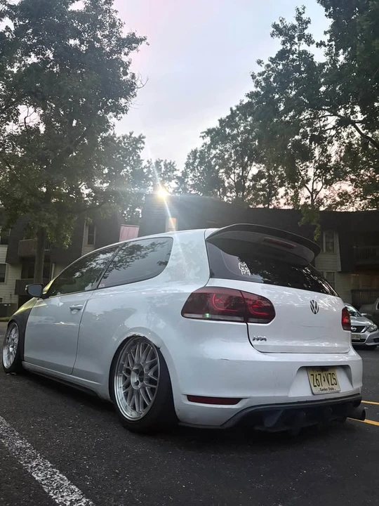 2011 Volkswagen GTI Mk6 - Image 4 of 13