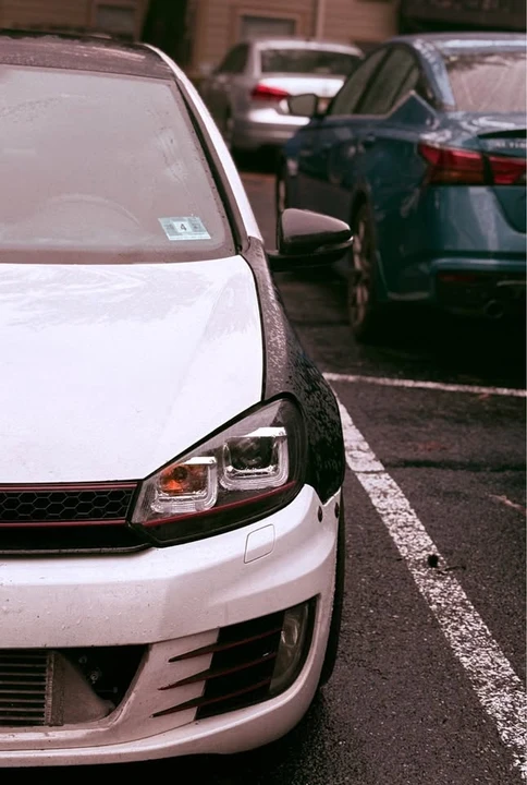 2011 Volkswagen GTI Mk6 - Image 8 of 13