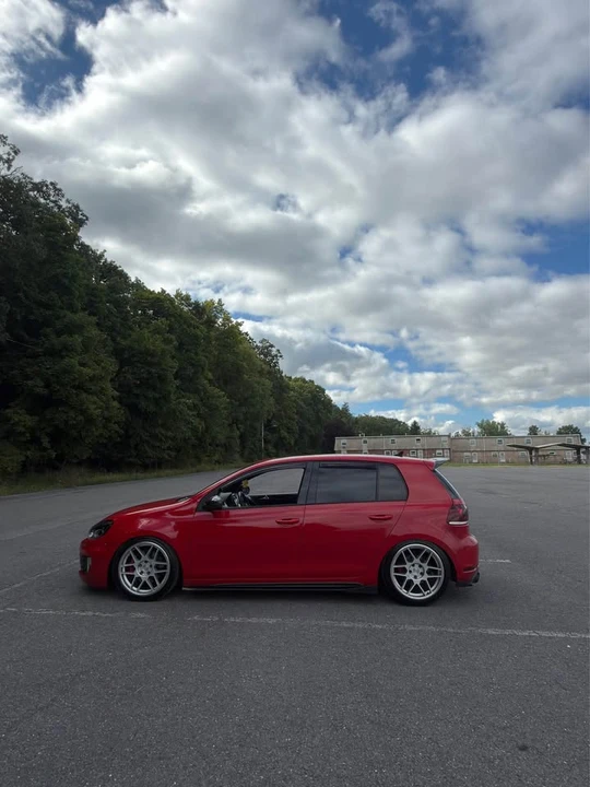 2011 Volkswagen GTI Mk6 - Image 10 of 11
