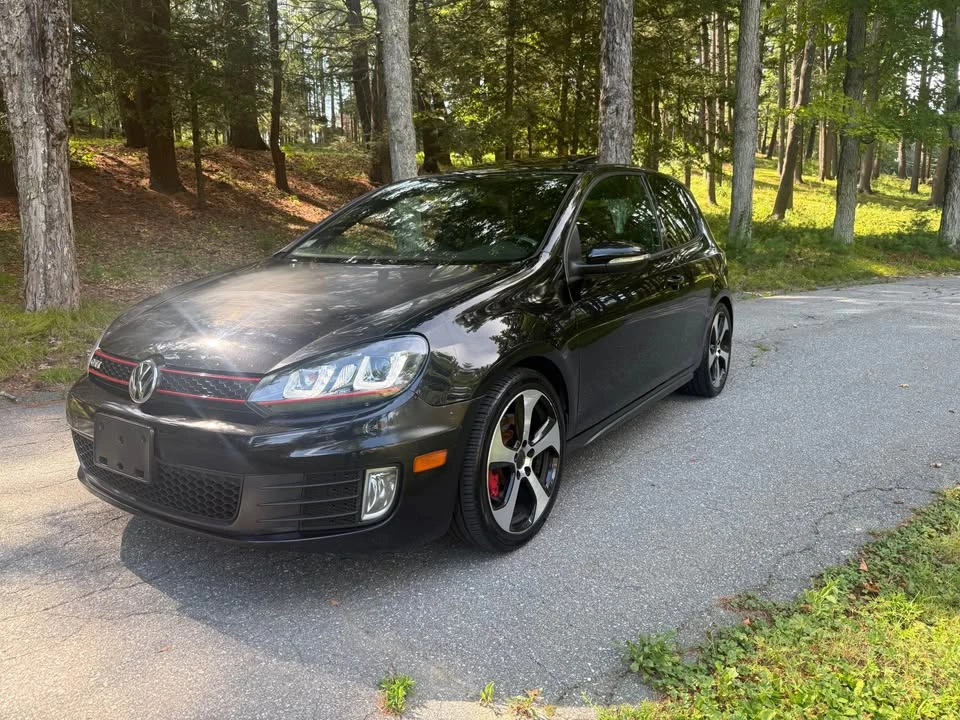 2011 Volkswagen GTI Mk6 - Image 2 of 12