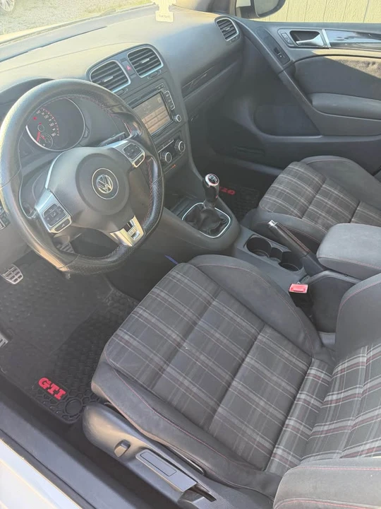 2011 Volkswagen GTI Mk6 - Image 6 of 12