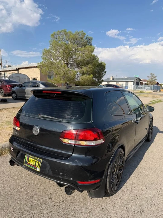 2011 Volkswagen GTI Mk6 - Image 2 of 7