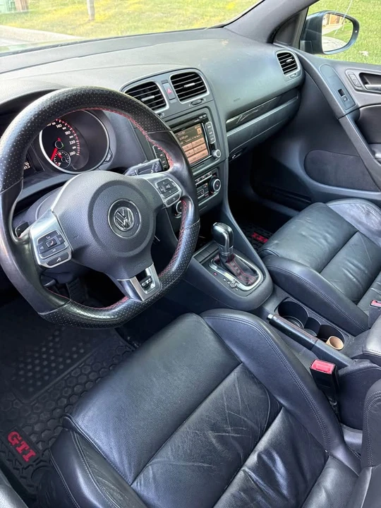 2011 Volkswagen GTI Mk6 - Image 2 of 8