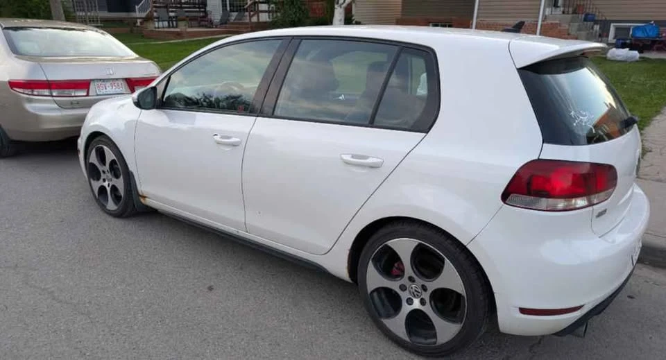 2011 Volkswagen GTI Mk6 - Image 2 of 6