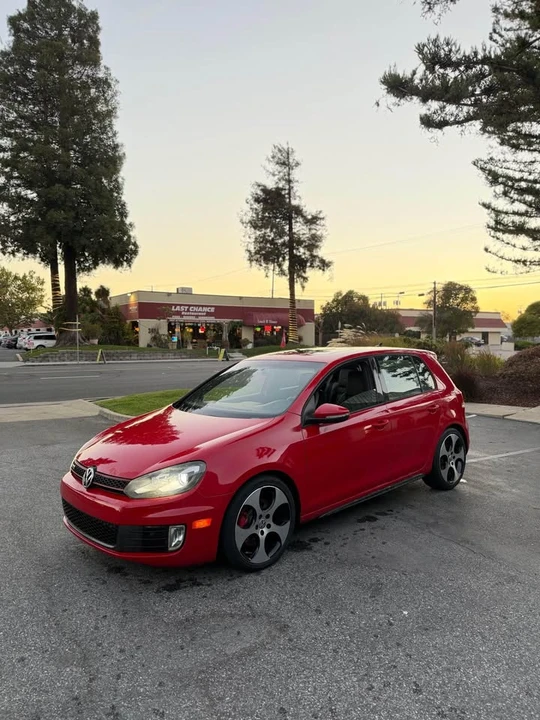 2011 Volkswagen GTI Mk6 - Image 3 of 11