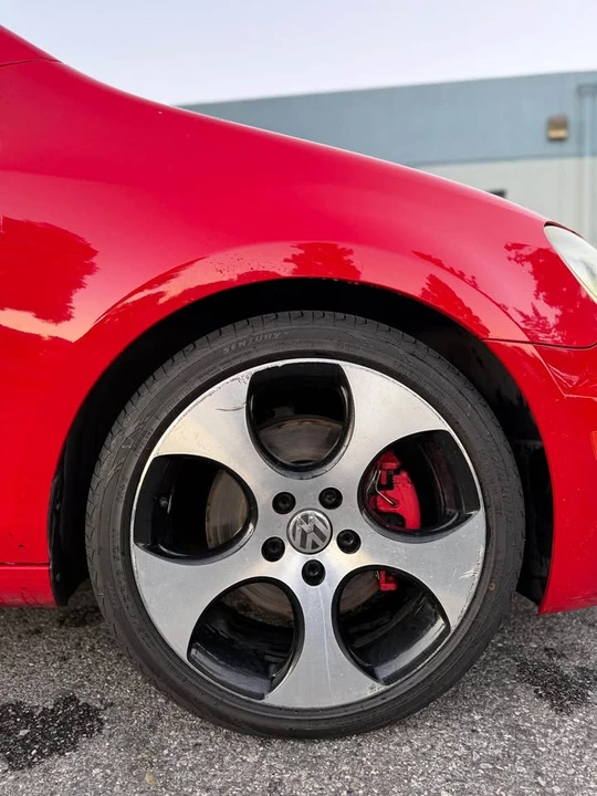 2011 Volkswagen GTI Mk6 - Image 8 of 11