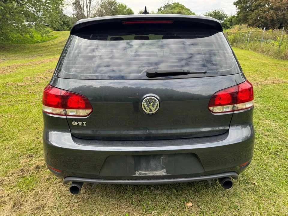 2011 Volkswagen GTI Mk6 - Image 8 of 11