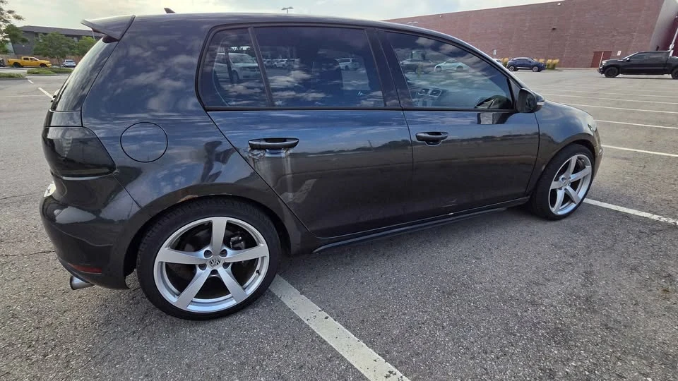 2011 Volkswagen GTI Mk6 - Image 2 of 15