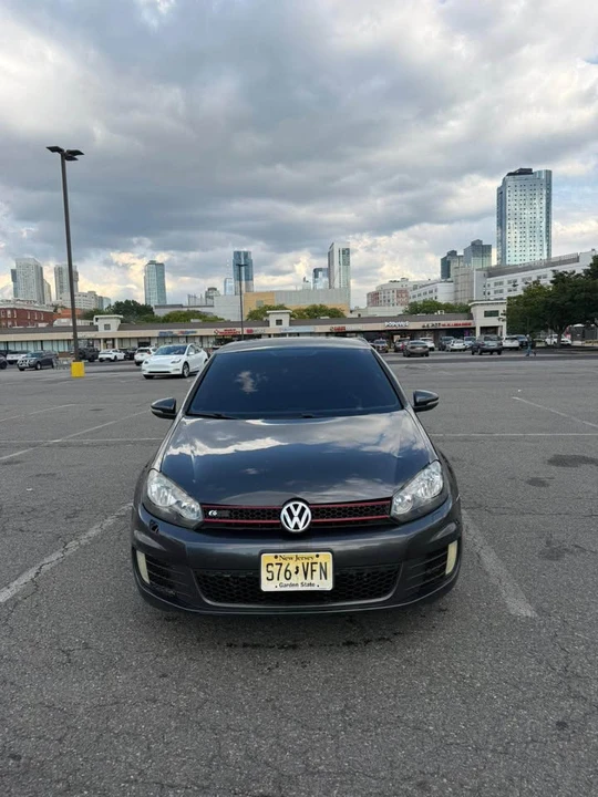 2011 Volkswagen GTI Mk6 - Image 2 of 7