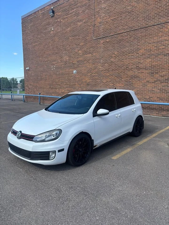 2011 Volkswagen GTI Mk6 - Image 3 of 7