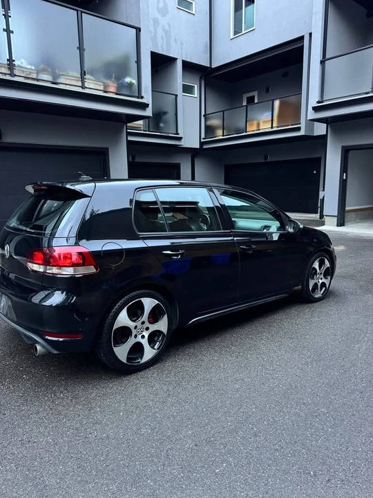 2011 Volkswagen GTI Mk6 - Image 7 of 7