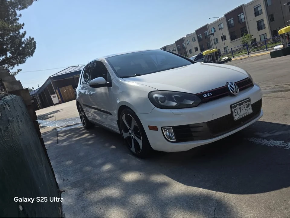 2011 Volkswagen GTI Mk6 - Image 2 of 5