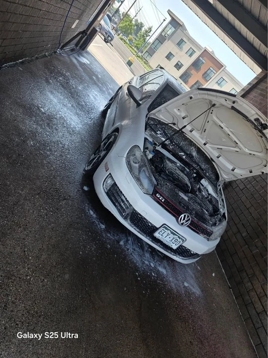 2011 Volkswagen GTI Mk6 - Image 5 of 5