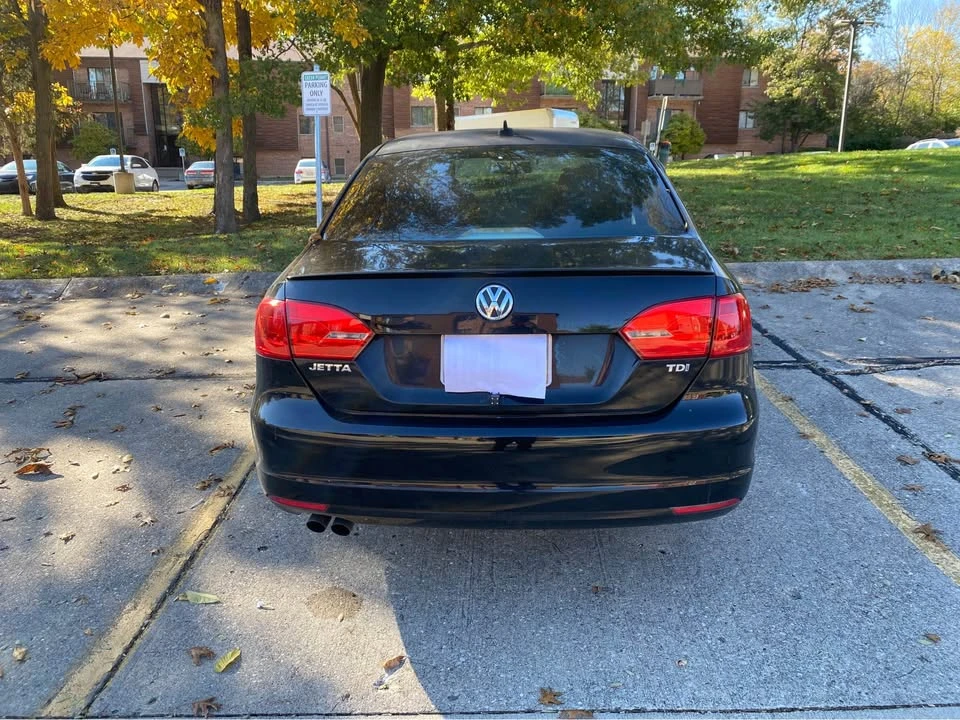 2011 Volkswagen A6 Jetta - Image 4 of 14
