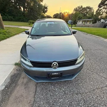 2011 Volkswagen Jetta 2.0L TDI Sedan 4D