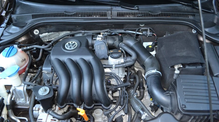 2011 Volkswagen A6 Jetta - Image 10 of 12