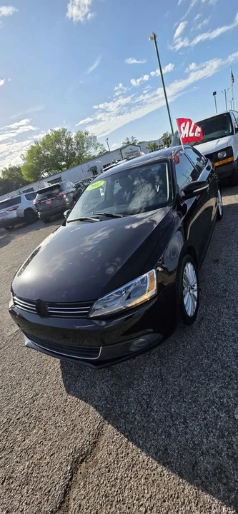 2011 Volkswagen A5 Jetta - Image 8 of 10