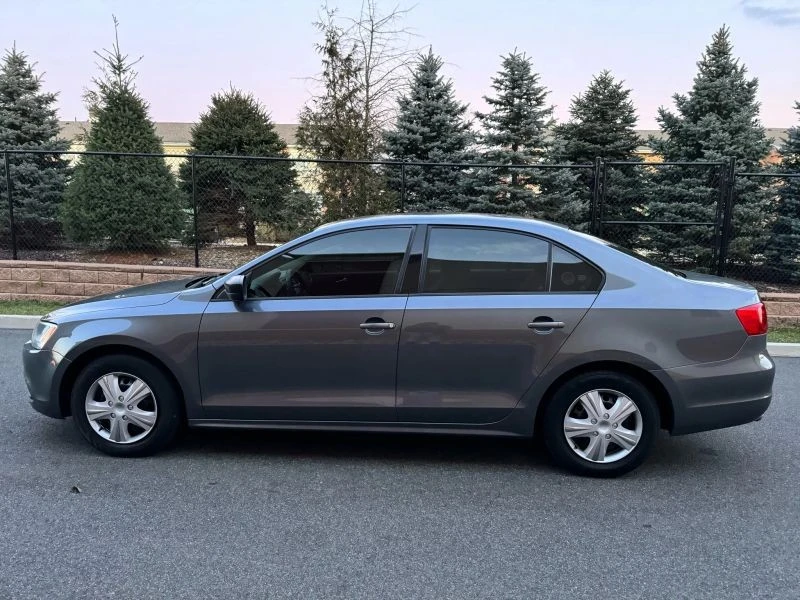 2011 Volkswagen A6 Jetta - Image 12 of 12
