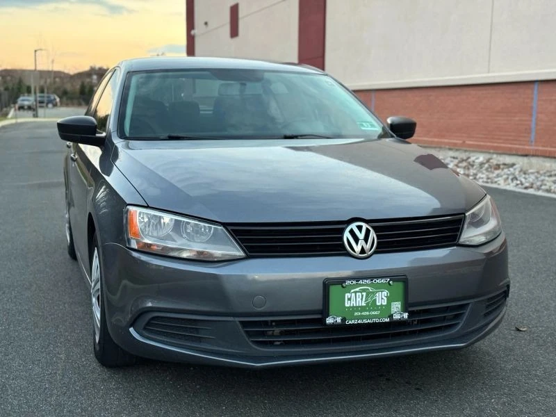 2011 Volkswagen A6 Jetta - Image 4 of 12