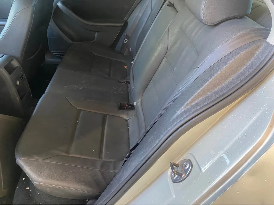 2011 Volkswagen A6 Jetta - Image 8 of 9
