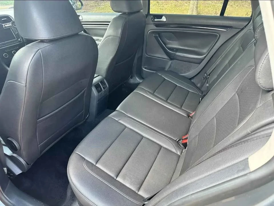 2011 Volkswagen A5 Jetta - Image 12 of 13