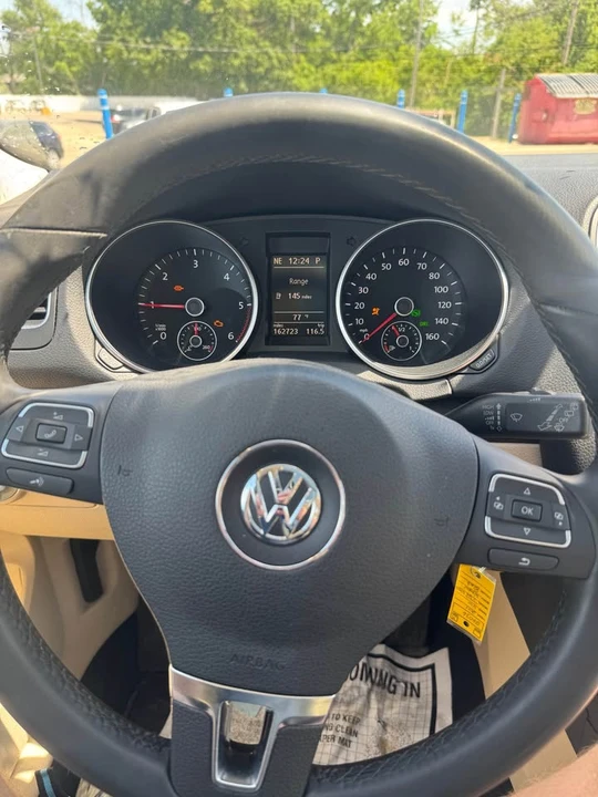 2011 Volkswagen A5 Jetta - Image 6 of 8