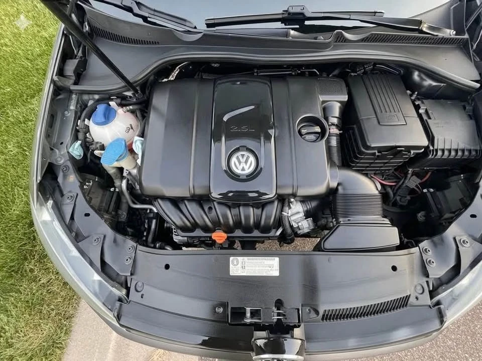 2011 Volkswagen A5 Jetta - Image 4 of 12
