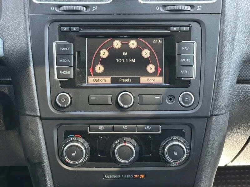 2011 Volkswagen A5 Jetta - Image 14 of 16