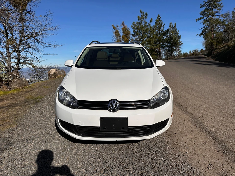 2011 Volkswagen A6 Jetta - Image 6 of 31