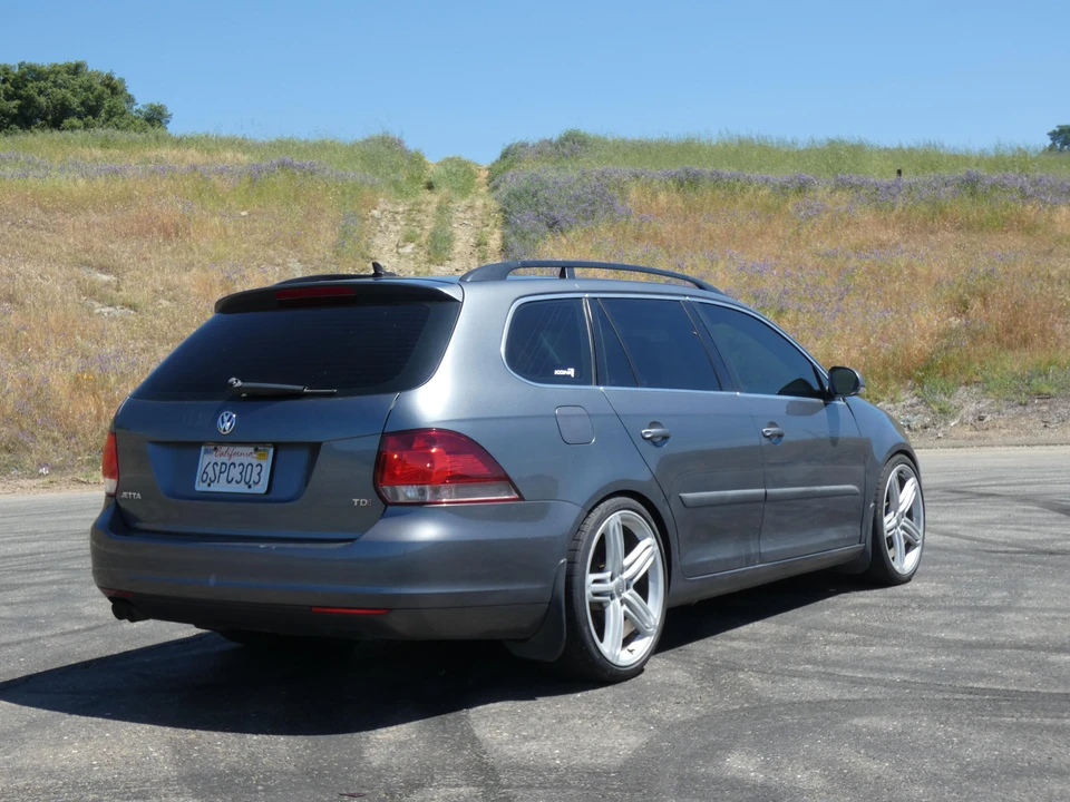 2011 Volkswagen A6 Jetta - Image 19 of 31