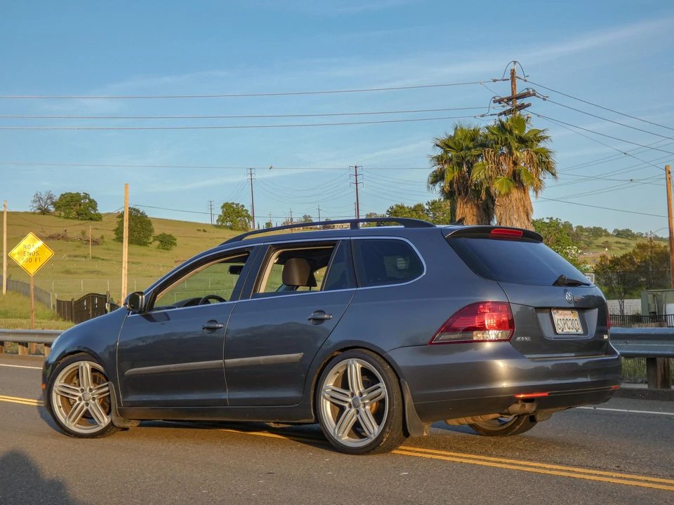 2011 Volkswagen A6 Jetta - Image 18 of 31