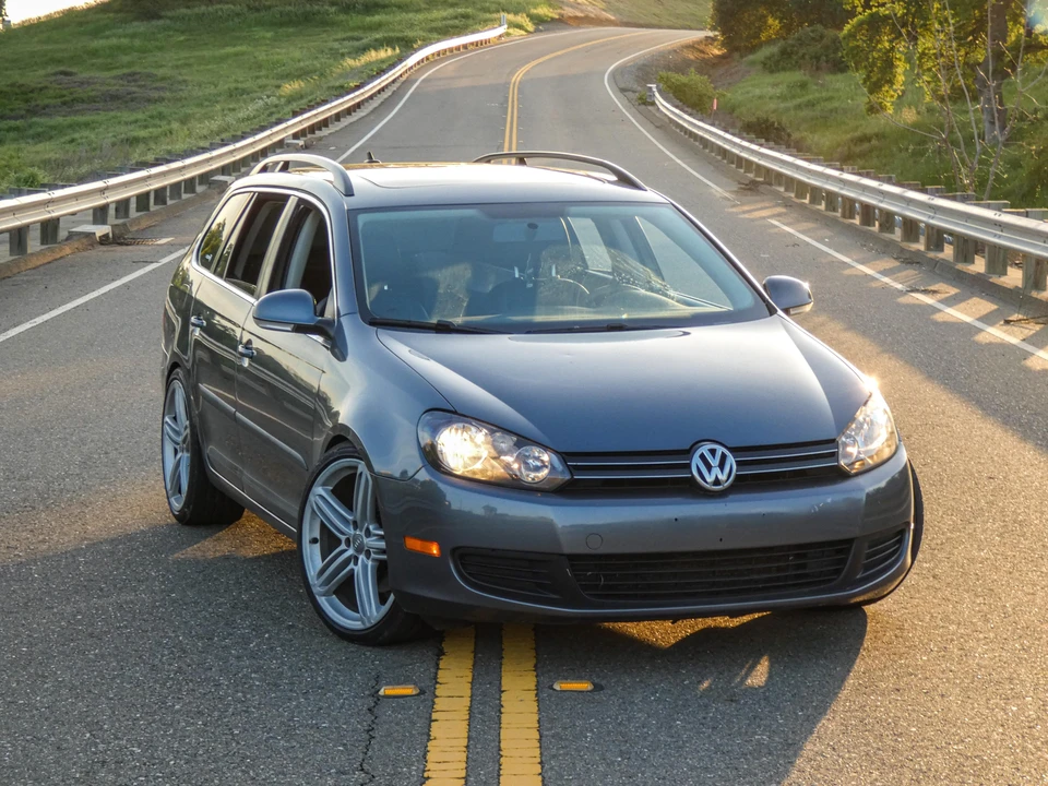 2011 Volkswagen A6 Jetta - Image 21 of 31