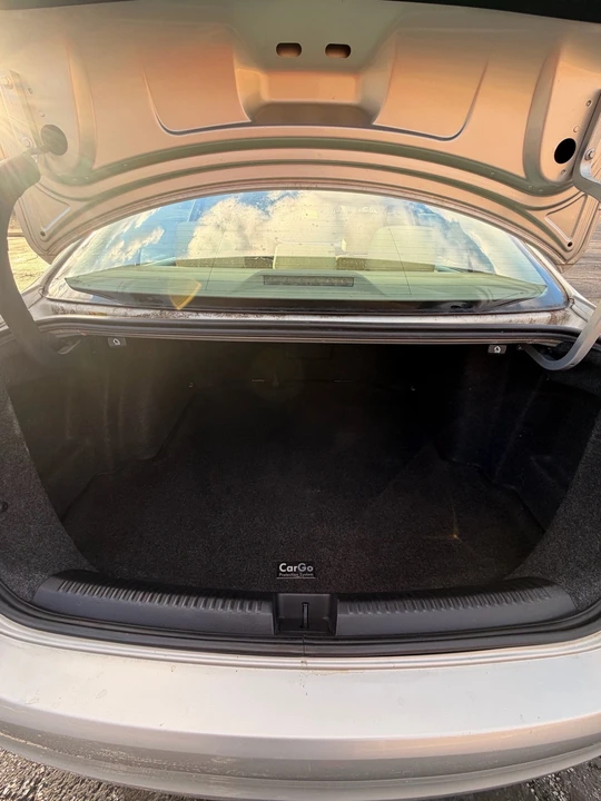 2011 Volkswagen A6 Jetta - Image 13 of 20