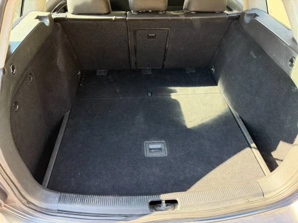 2011 Volkswagen A6 Jetta - Image 11 of 12