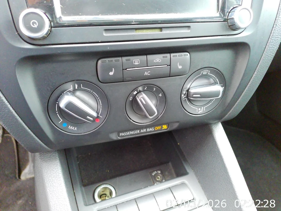 2011 Volkswagen A6 Jetta - Image 17 of 21