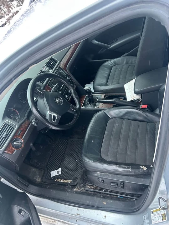 2011 Volkswagen Passat - Image 6 of 6