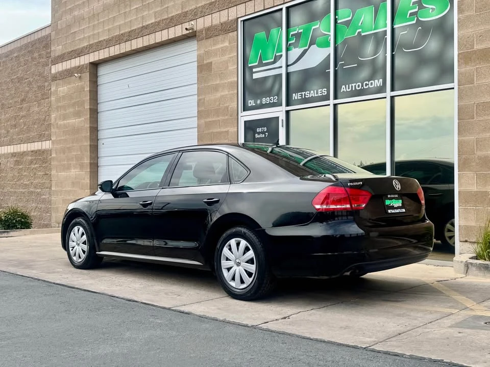 2011 Volkswagen Passat - Image 3 of 19