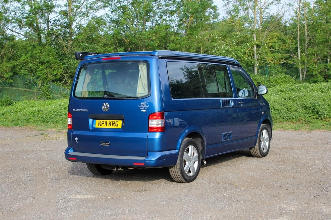 2011 Volkswagen EuroVan - Image 6 of 30