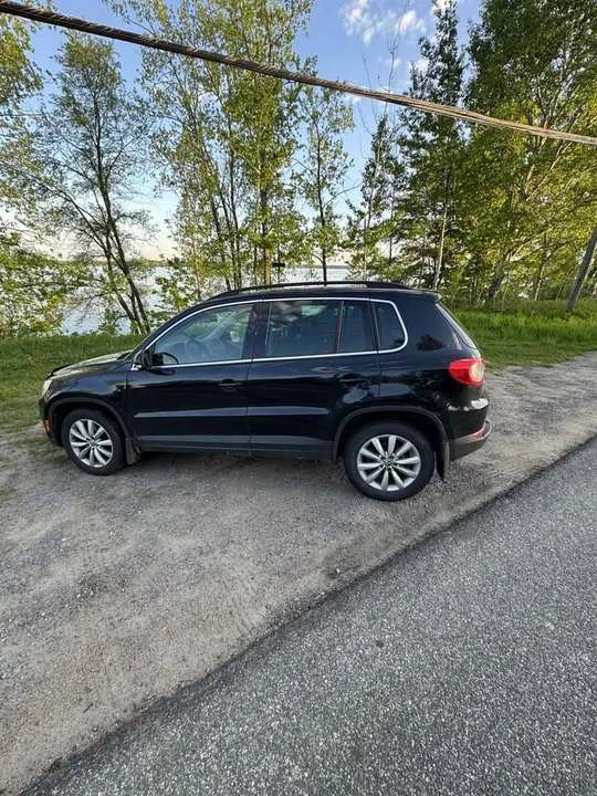 2011 Volkswagen Tiguan - Image 6 of 7