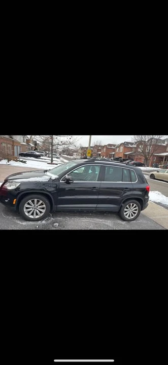 2011 Volkswagen Tiguan - Image 3 of 5
