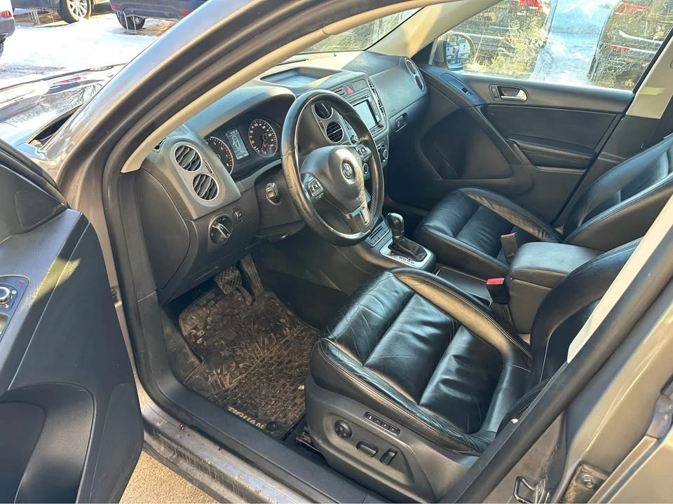 2011 Volkswagen Tiguan - Image 5 of 8