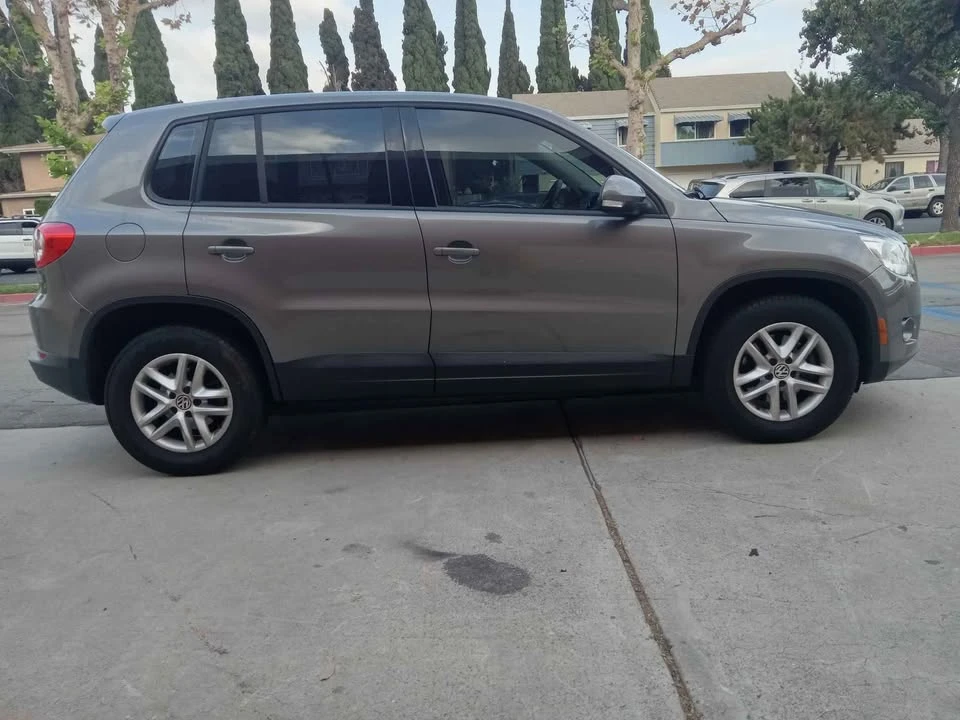 2011 Volkswagen Tiguan - Image 14 of 18