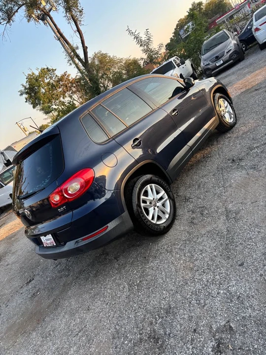2011 Volkswagen Tiguan - Image 5 of 10