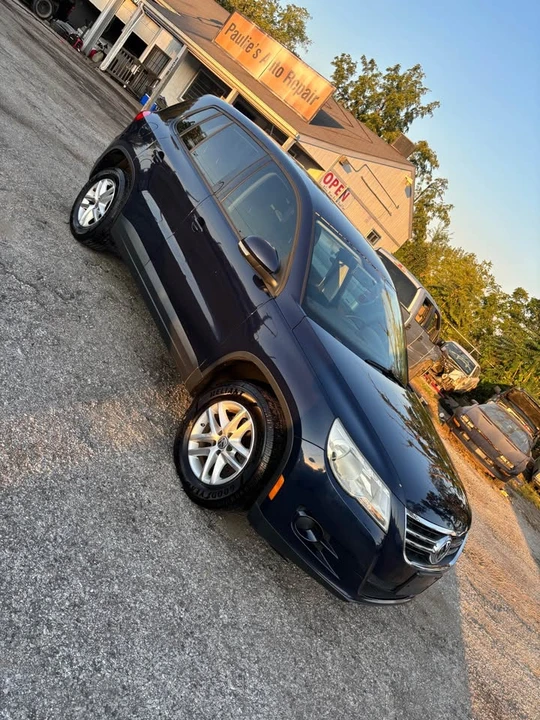 2011 Volkswagen Tiguan - Image 3 of 10