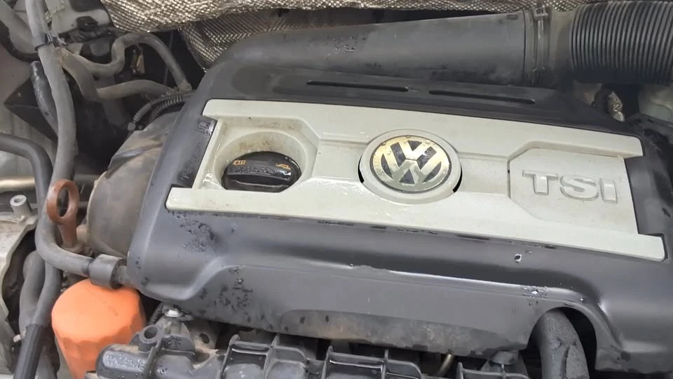 2011 Volkswagen Tiguan - Image 16 of 16