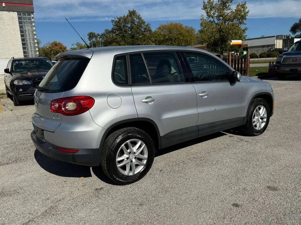 2011 Volkswagen Tiguan - Image 19 of 21