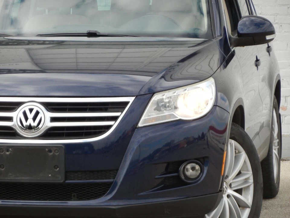 2011 Volkswagen Tiguan - Image 5 of 12